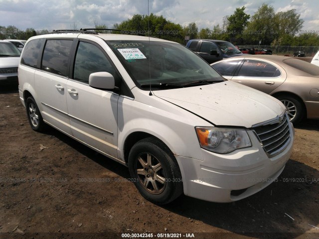 vin: 2A4RR5D13AR137559 2A4RR5D13AR137559 2010 chrysler town & country 3800 for Sale in US MI
