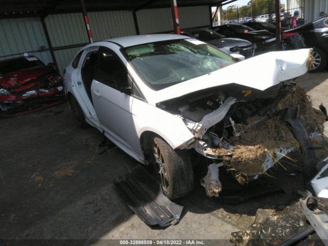 vin: 1FADP3F29GL384155 1FADP3F29GL384155 2016 ford focus 2000 for Sale in US 