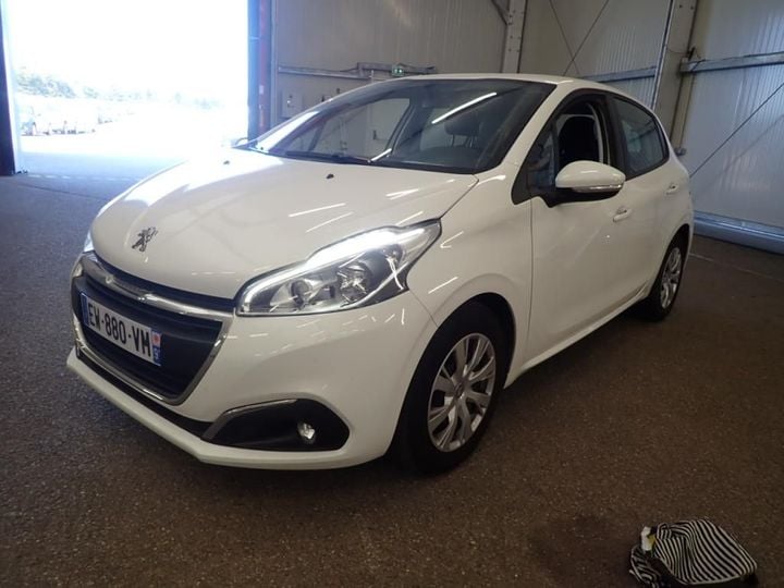 vin: VF3CCBHY6JT034823 2018 Peugeot 208 1.6 BlueHDI 99 S&amp;S BVM5 Active Business, Diesel 99 HP, 5d, Manual 5speed