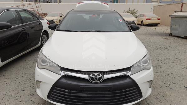 vin: 6T1BF9FK2HX688218 6T1BF9FK2HX688218 2017 toyota camry 0 for Sale in UAE