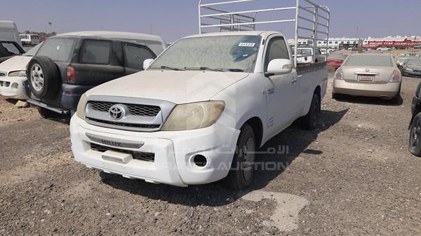 vin: MR0CX19G0B2606048   	2011 Toyota   Hilux for sale in UAE | 370871  