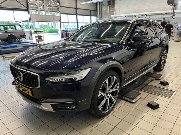 vin: YV1PZ68UCK1080619 2019 Volvo V90 Cross Country 2.0 D5 AWD Pro (5-drs Combi), Diesel 173 kW, 5d, Auto