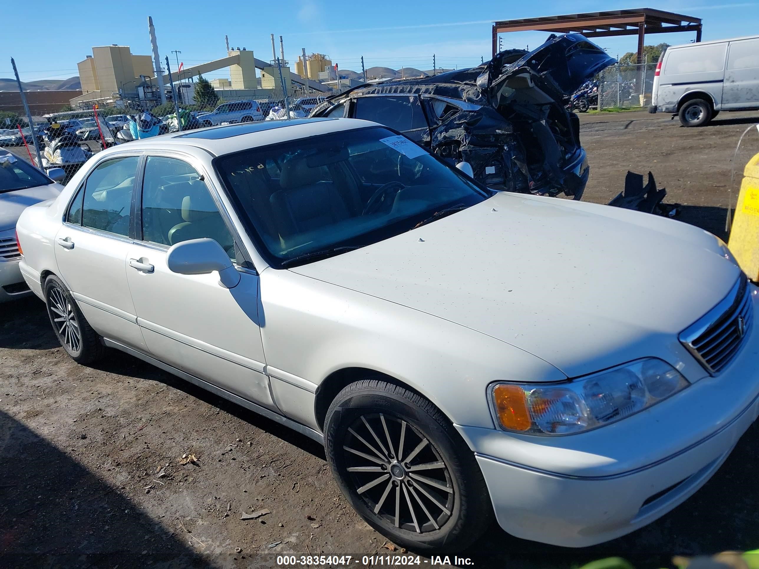 vin: JH4KA9643WC003811 JH4KA9643WC003811 1998 acura rl 3500 for Sale in 94565, 2780 Willow Pass Road, Bay Point, California, USA