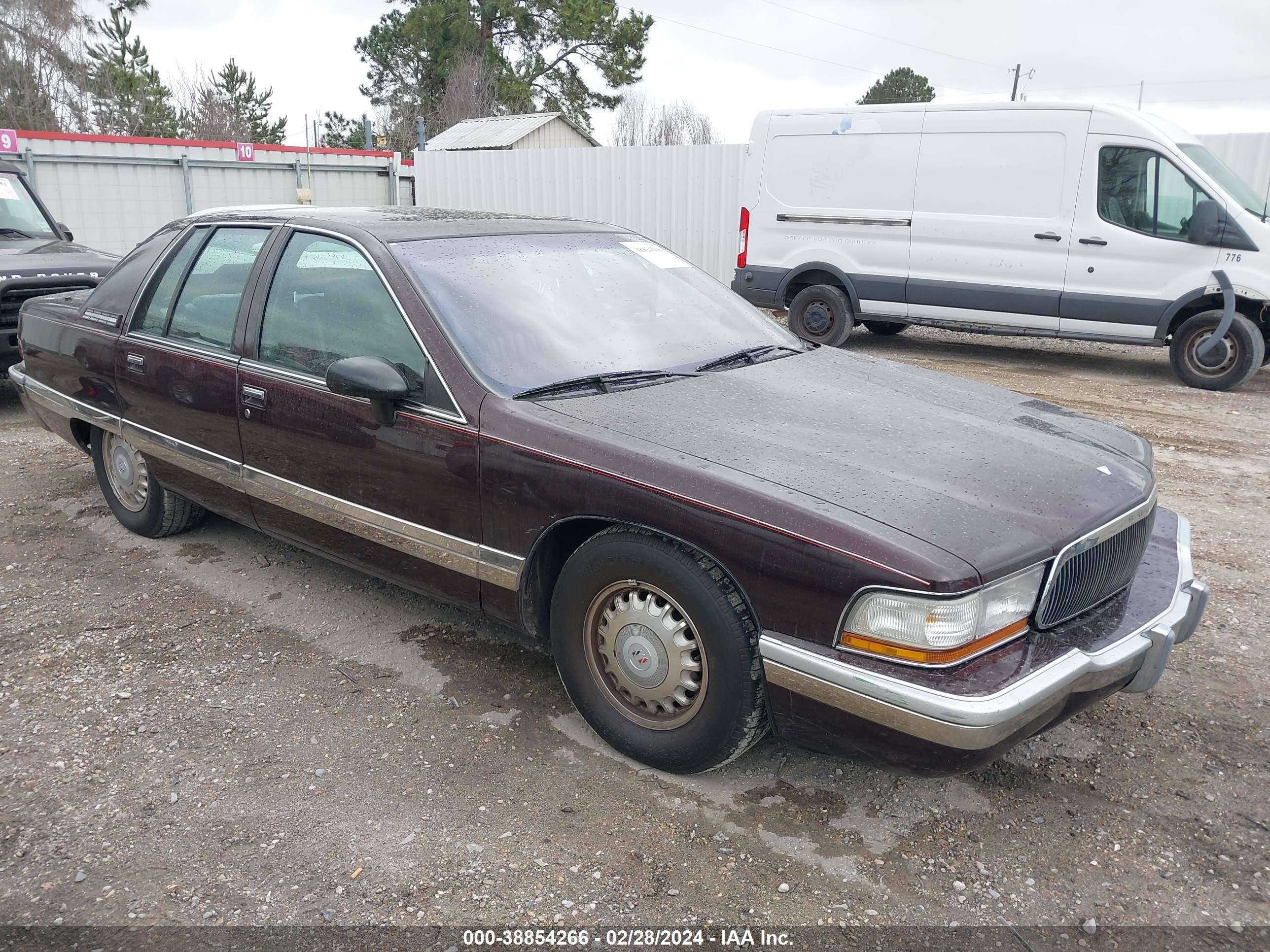 vin: 1G4BN52P2RR401622 1G4BN52P2RR401622 1994 buick roadmaster 5700 for Sale in 70507, 301 Malapart Rd, Lafayette, USA