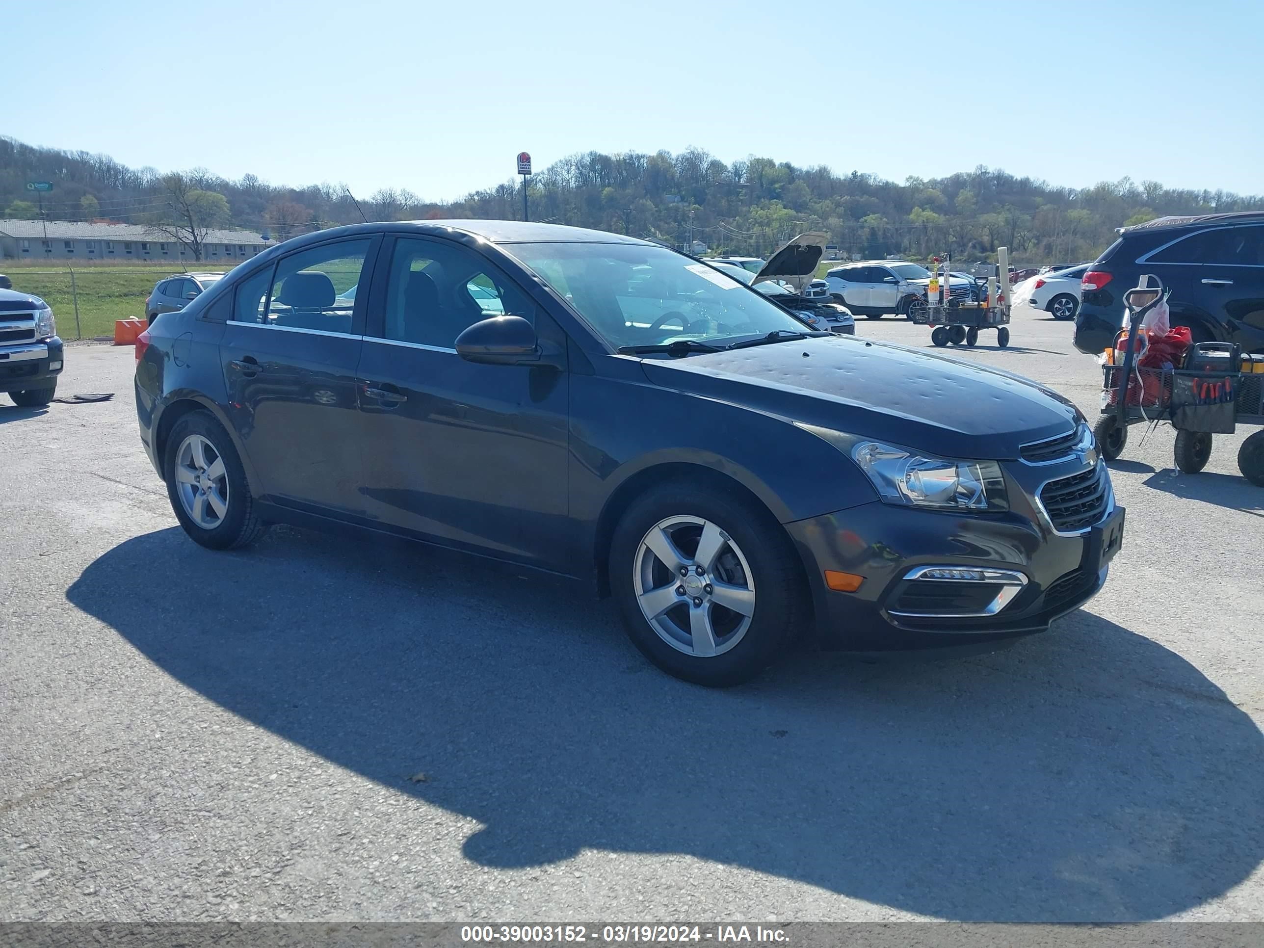 vin: 1G1PC5SB1F7175125 1G1PC5SB1F7175125 2015 chevrolet cruze 1400 for Sale in 62232, 2436 Old Country Inn Dr, Caseyville, Illinois, USA