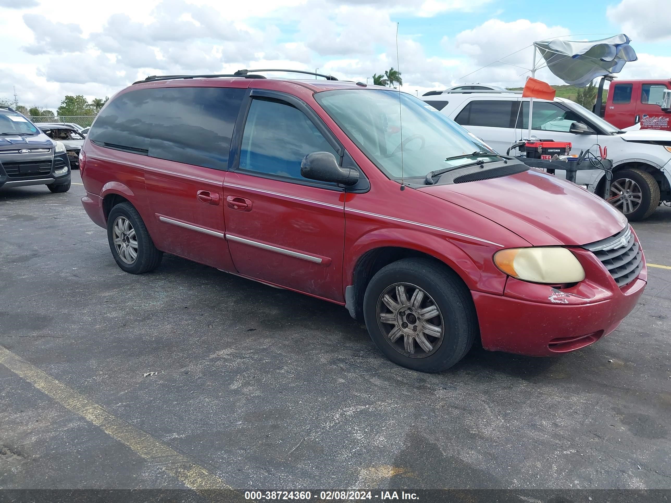 vin: 2A4GP54L86R893281 2A4GP54L86R893281 2006 chrysler town & country 3800 for Sale in 33332, 20499 Stirling Road, Southwest Ranch, Florida, USA