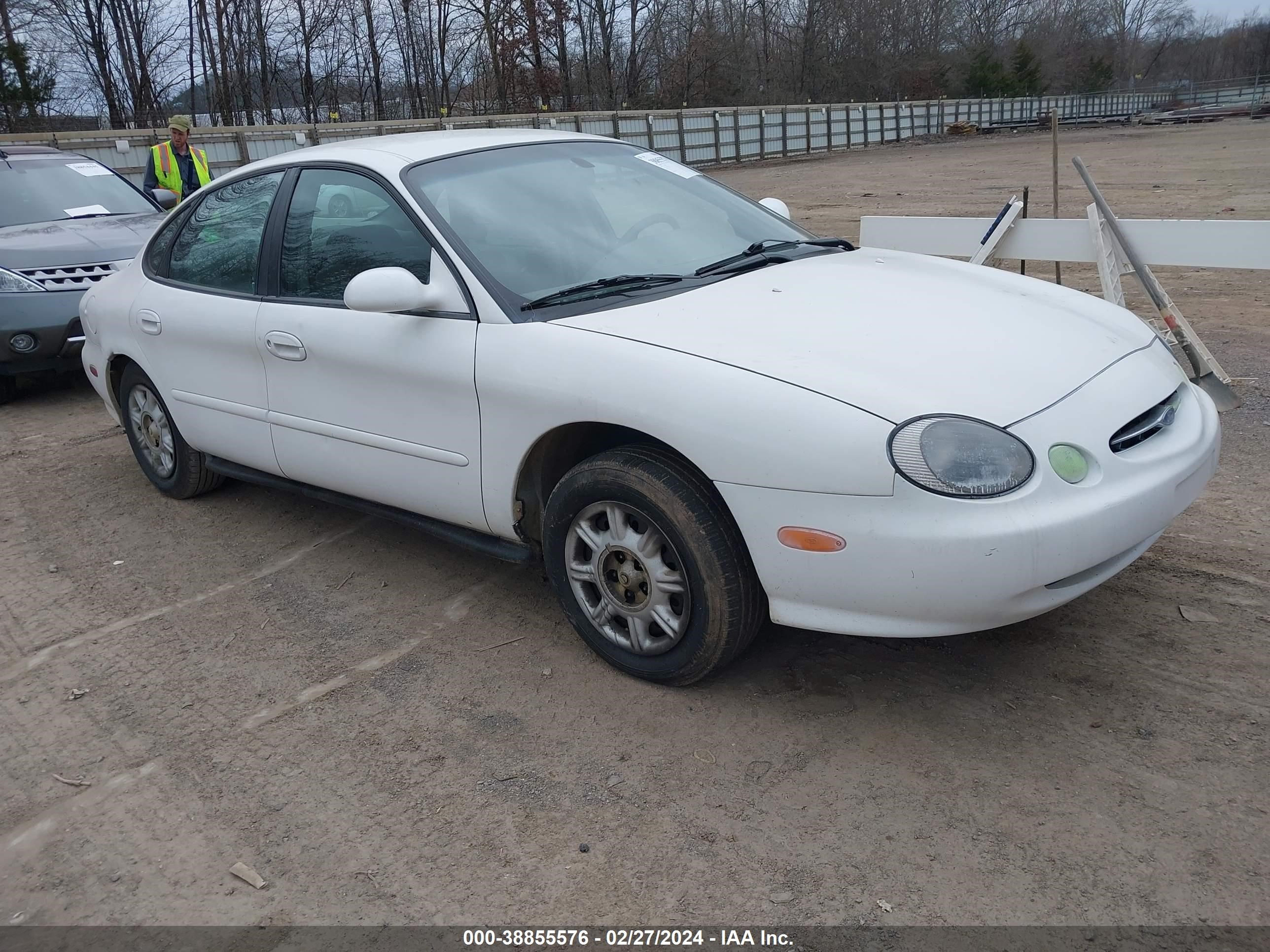 vin: 1FALP52U8TA148178 1FALP52U8TA148178 1996 ford taurus 3000 for Sale in 37914, 3634 E. Governor John Sevier Hwy, Knoxville, Tennessee, USA