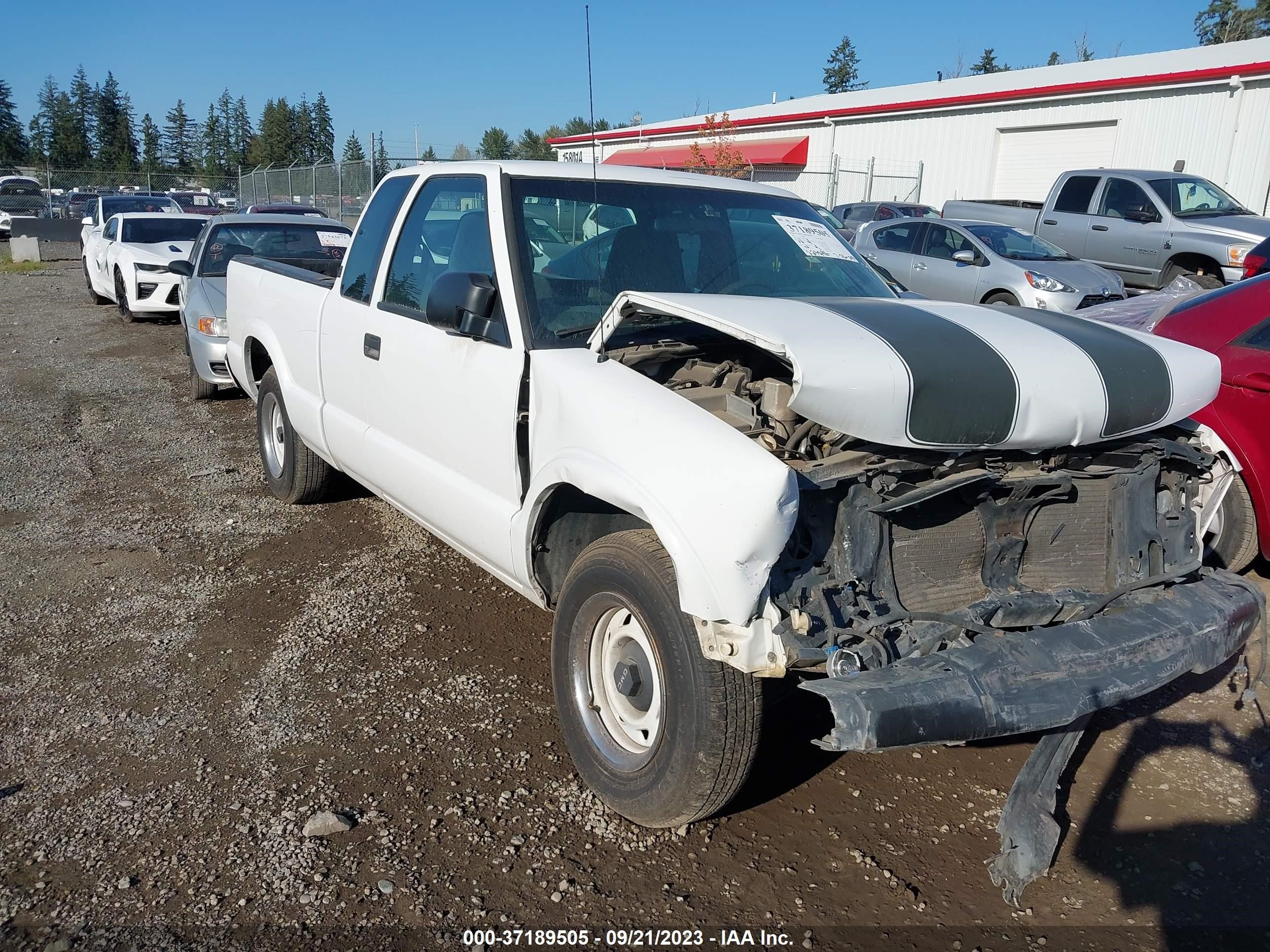 vin: 1GTCS19W318214004 1GTCS19W318214004 2001 gmc sonoma 4300 for Sale in 98374, 15801 110Th Ave E, Puyallup, Washington, USA