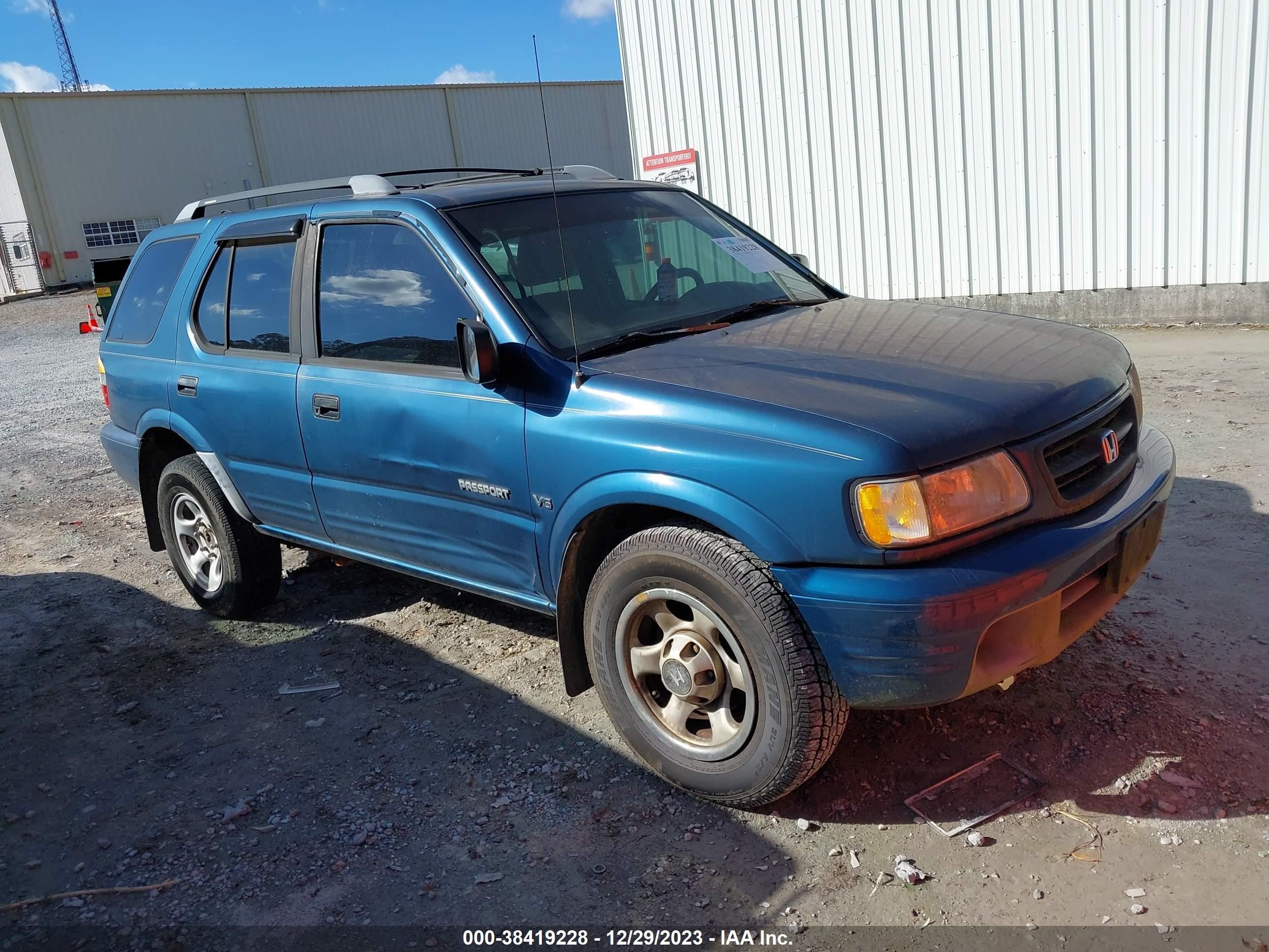 vin: 4S6CK58WXY4415931 4S6CK58WXY4415931 2000 honda passport 3200 for Sale in 39562, 8209 Old Stage Rd, Moss Point, USA