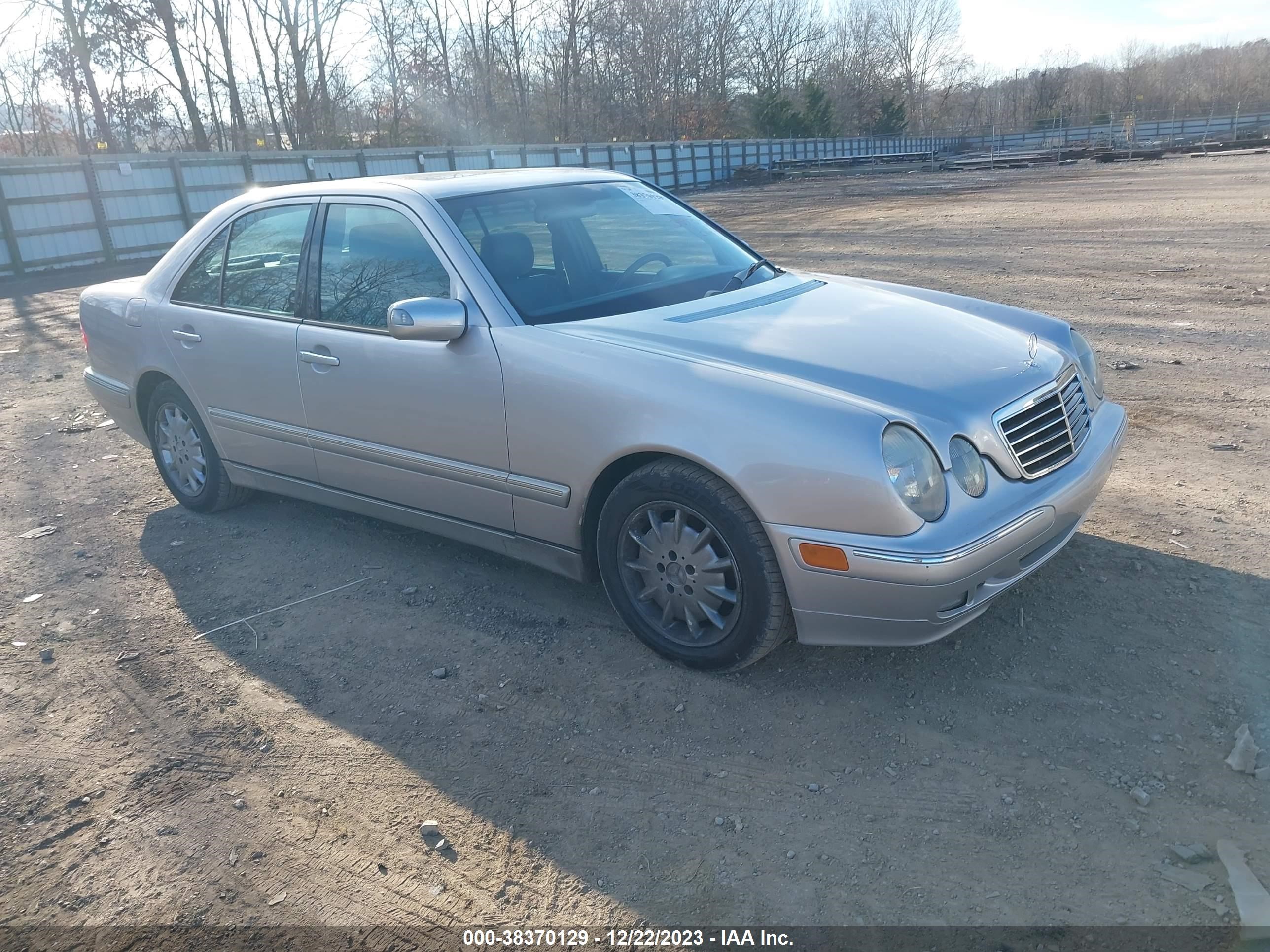 vin: WDBJF65J22B474917 WDBJF65J22B474917 2002 mercedes-benz e-klasse 3200 for Sale in 37914, 3634 E. Governor John Sevier Hwy, Knoxville, Tennessee, USA