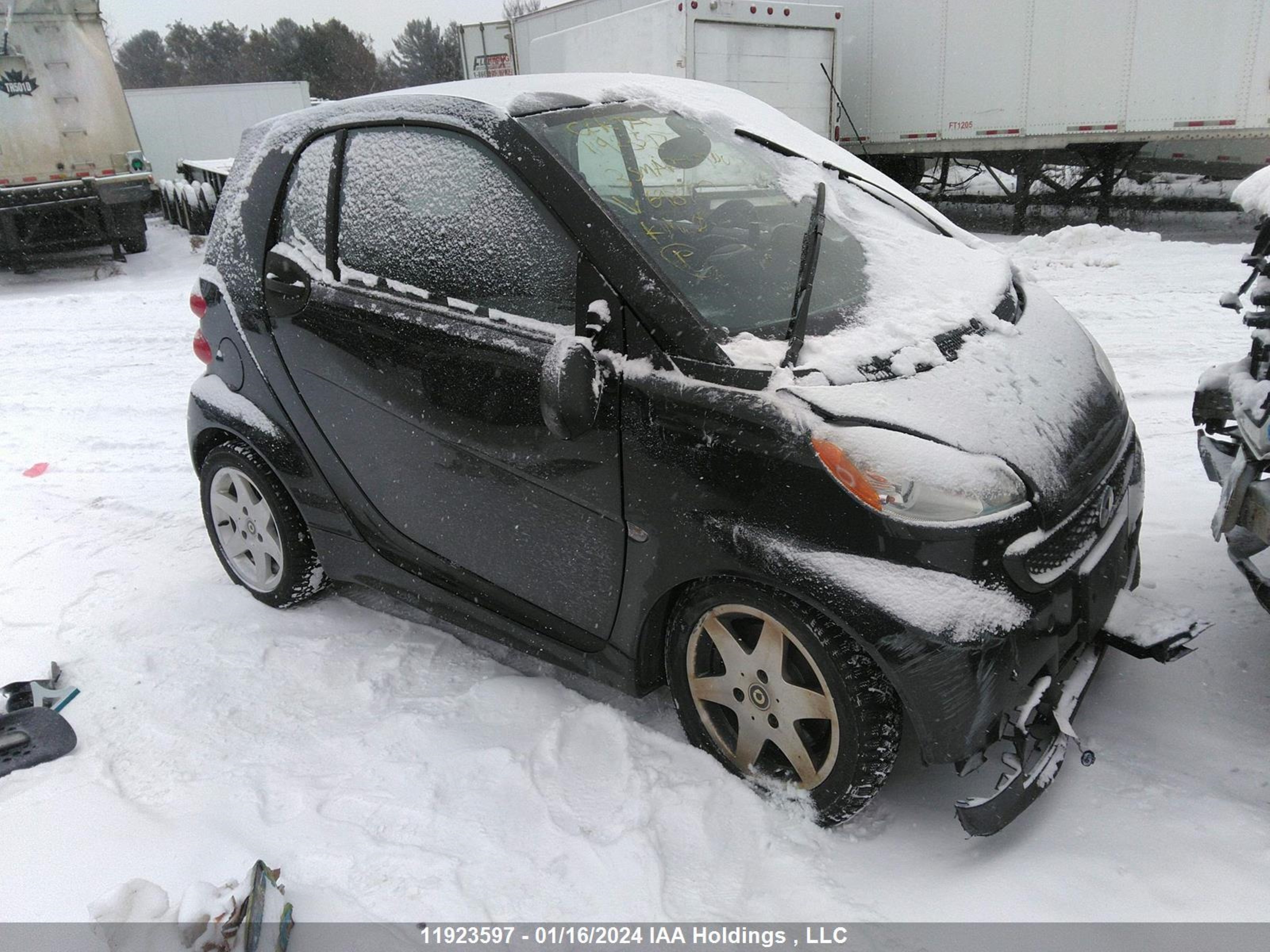 vin: WMEEJ3BAXDK698722 WMEEJ3BAXDK698722 2013 smart fortwo 1000 for Sale in l4a7x4, 16505 Hwy 48 , Stouffville, Ontario, USA