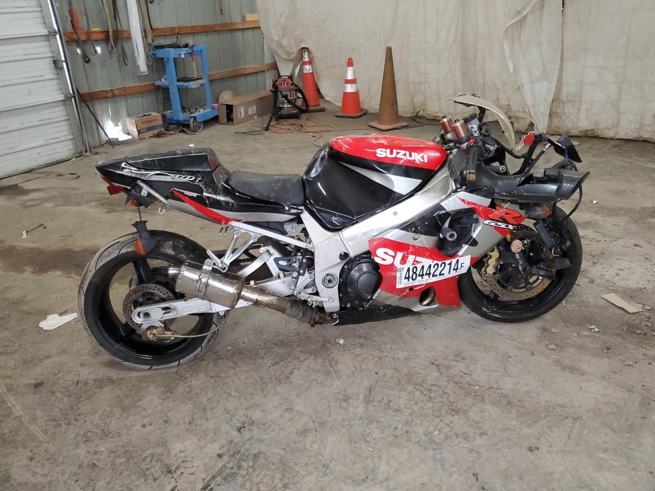 vin: JS1GT74A722107114 JS1GT74A722107114 2002 suzuki  4000 for Sale in 37354 6763, Tn - Knoxville, Madisonville, Tennessee, USA