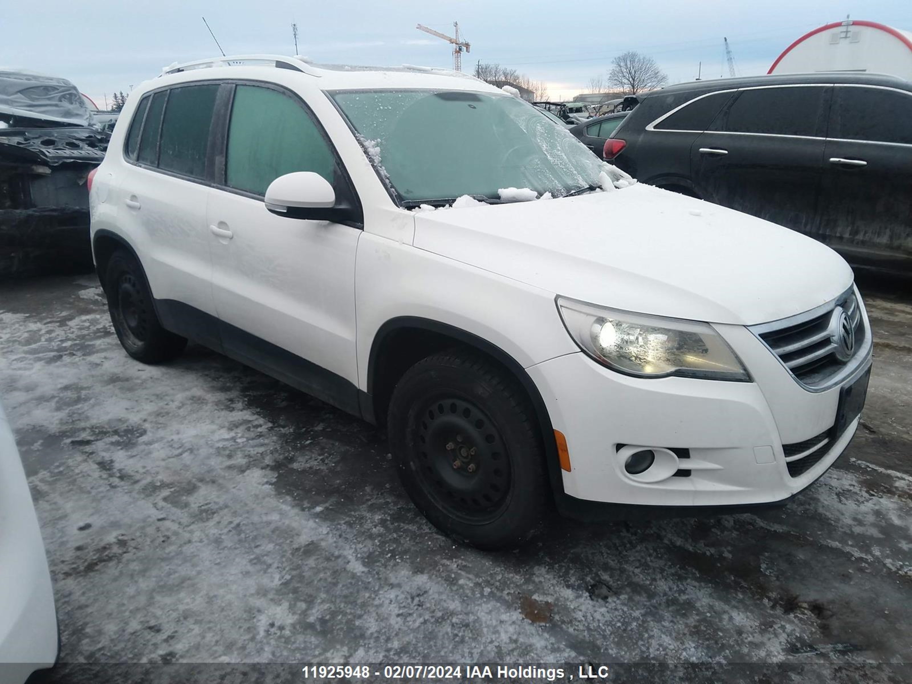 vin: WVGBV7AX9BW509594 WVGBV7AX9BW509594 2011 volkswagen tiguan 2000 for Sale in k0a3h0, 1717 Burton Road , Vars, Ontario, USA