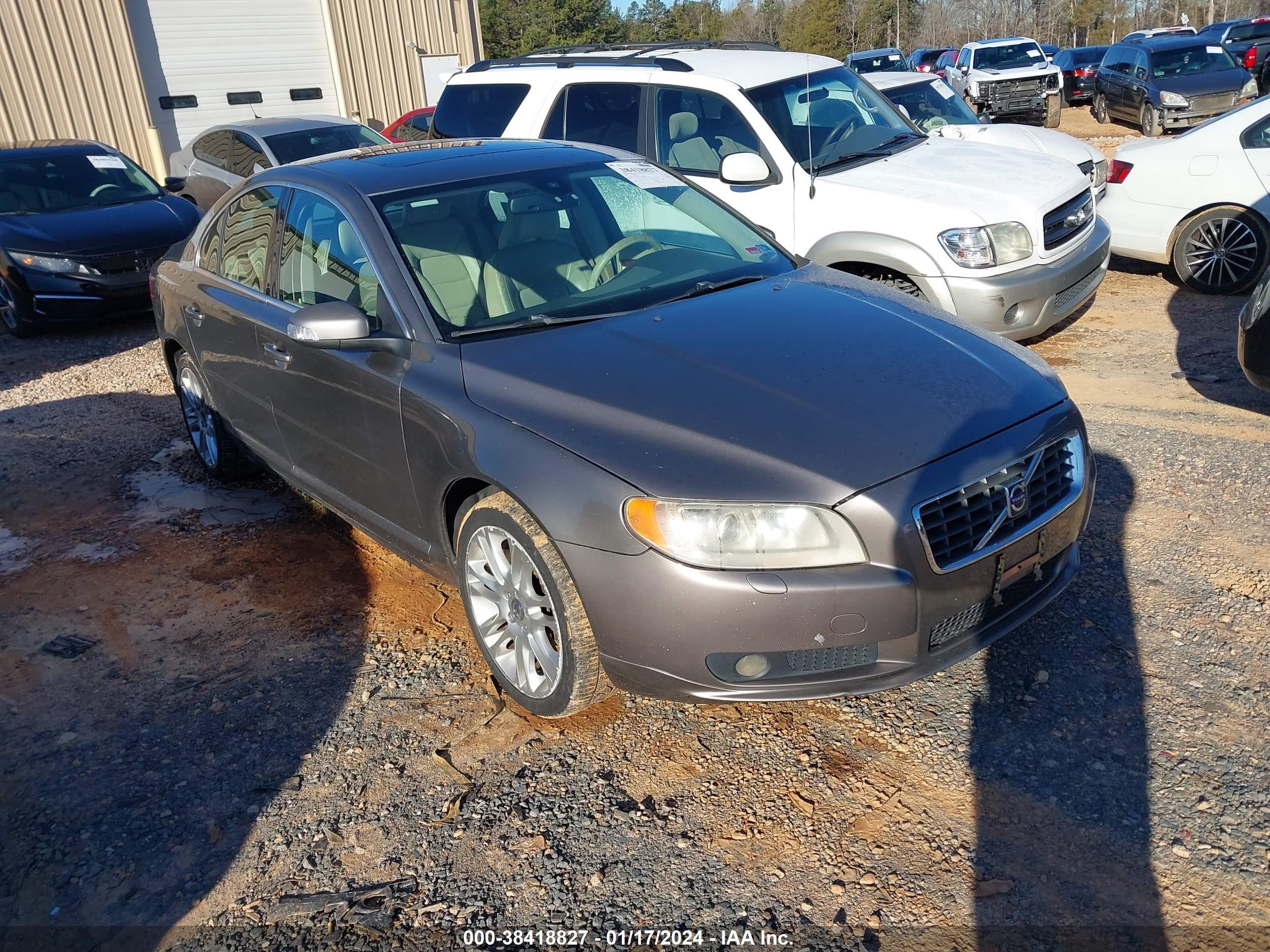 vin: YV1AS982271027157 YV1AS982271027157 2007 volvo s80 3200 for Sale in 28025, 5100 Merle Rd, Concord, North Carolina, USA