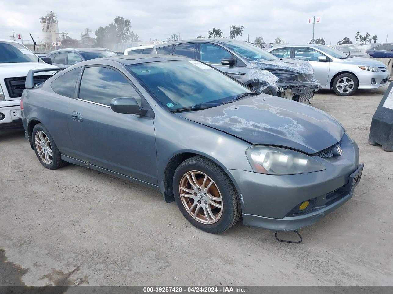 vin: JH4DC54815S007894 JH4DC54815S007894 2005 acura rsx 2000 for Sale in 91605, 7245 Laurel Canyon Blvd, Los Angeles, California, USA