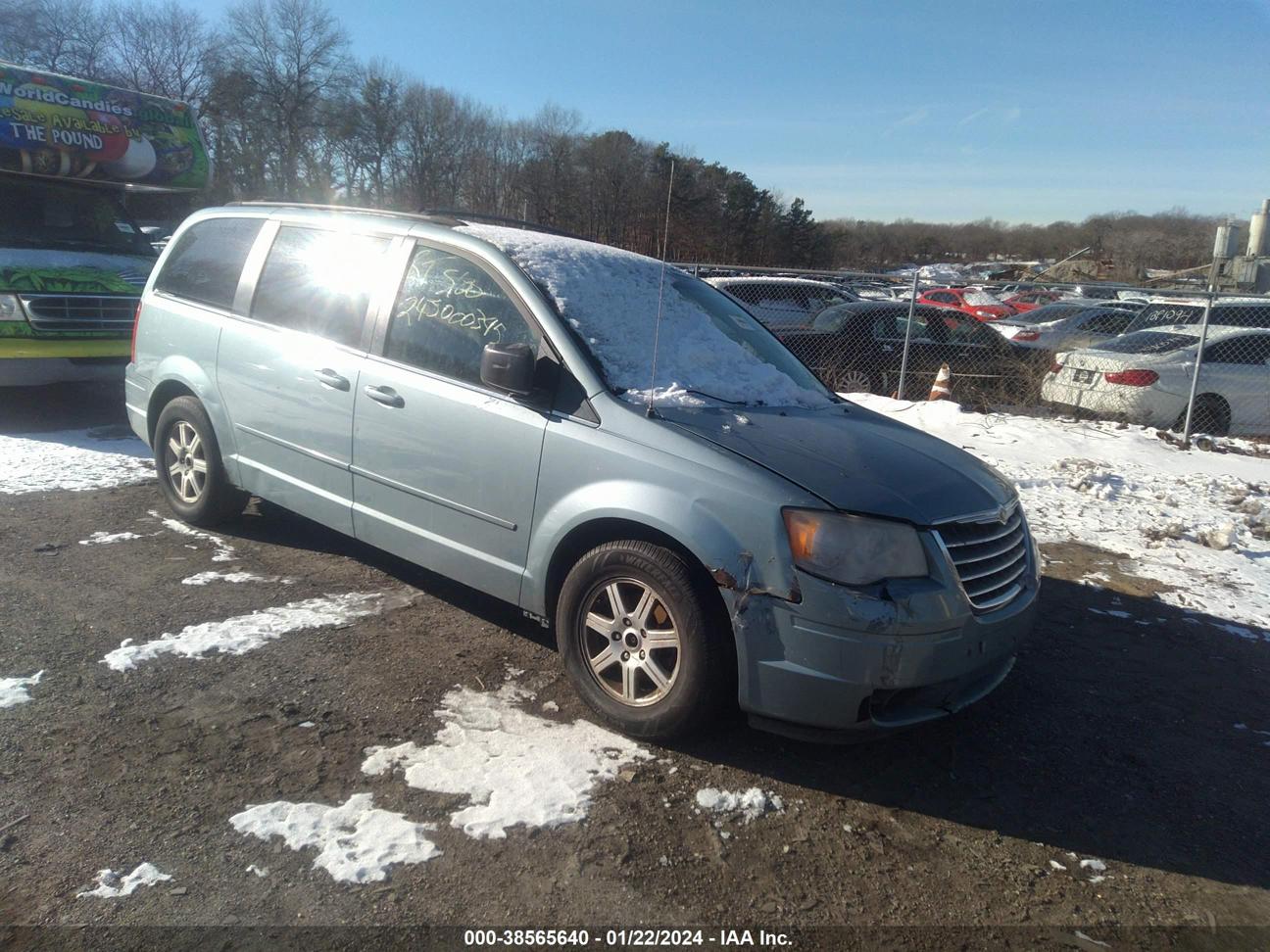vin: 2A8HR54P08R769475 2A8HR54P08R769475 2008 chrysler town & country 3800 for Sale in 11763, 156 Peconic Ave, Medford, USA