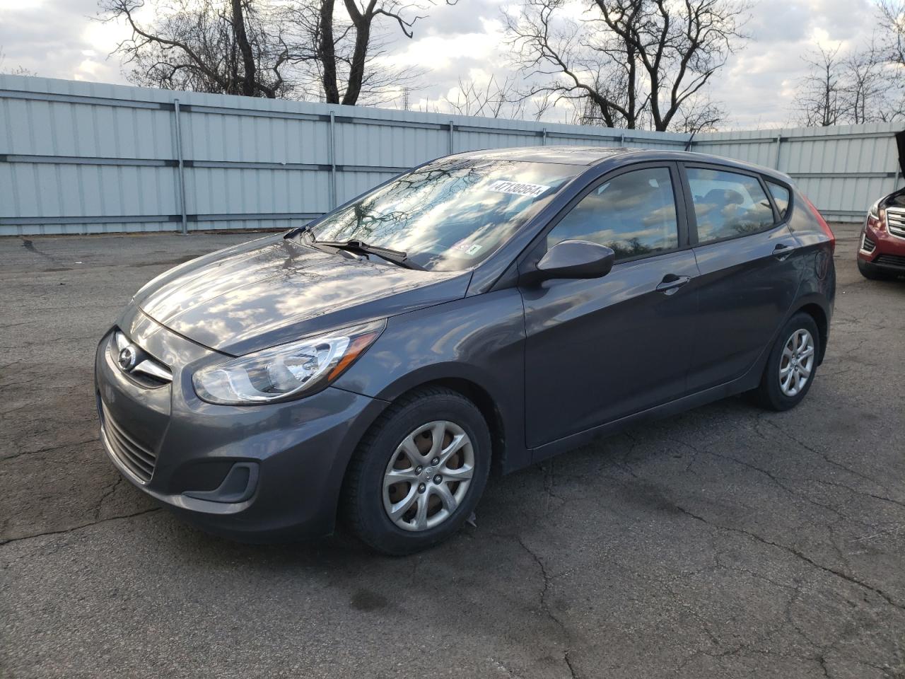 vin: KMHCT5AE7DU082606 KMHCT5AE7DU082606 2013 hyundai accent 1600 for Sale in 15122 3431, Pa - Pittsburgh West, West Mifflin, USA