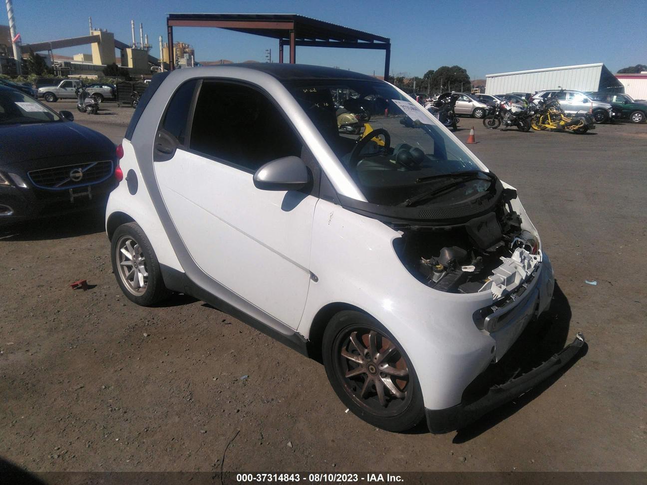 vin: WMEEJ31X08K096472 WMEEJ31X08K096472 2008 smart fortwo 1000 for Sale in 94565, 2780 Willow Pass Road, Bay Point, USA