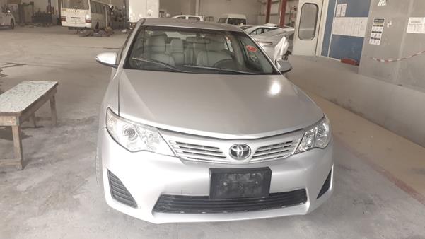 vin: 6T1BF9FK2FX564642 6T1BF9FK2FX564642 2015 toyota camry 0 for Sale in UAE
