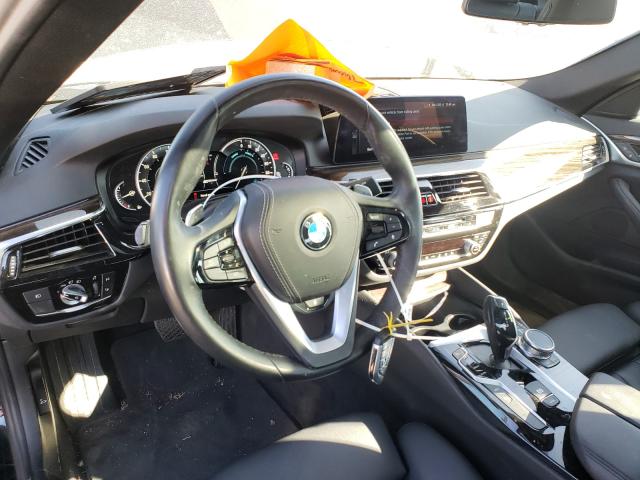 VIN: WBAJB1C5XJB085654 BMW 530E 2018
