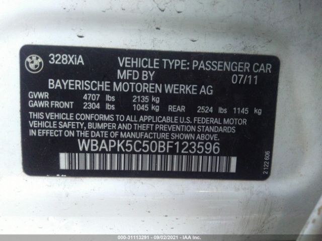 VIN: WBAPK5C50BF123596 BMW 3 2011