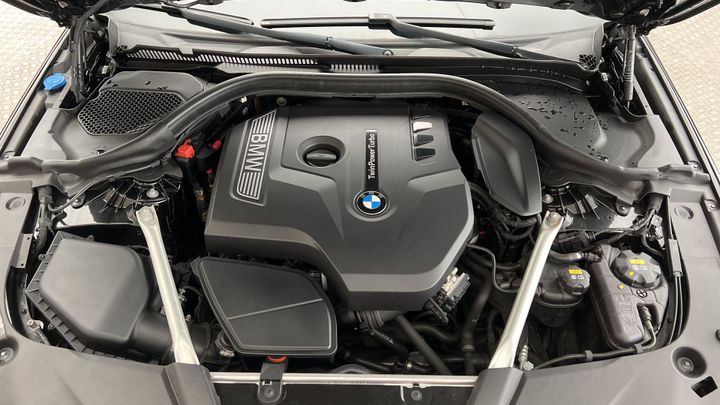 VIN: WBAJA11090BH43184 BMW 5-serie 2018