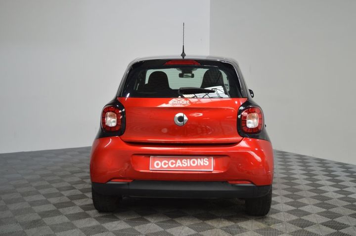 VIN: WME4530421Y122672 SMART FORFOUR 2017
