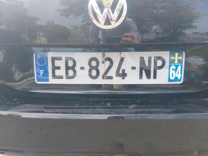 VIN: WVWZZZ3CZGE141076 Volkswagen Passat 2016