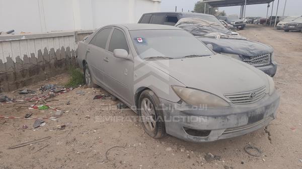 VIN: 6T1BE33K25X525598 TOYOTA CAMRY 2005