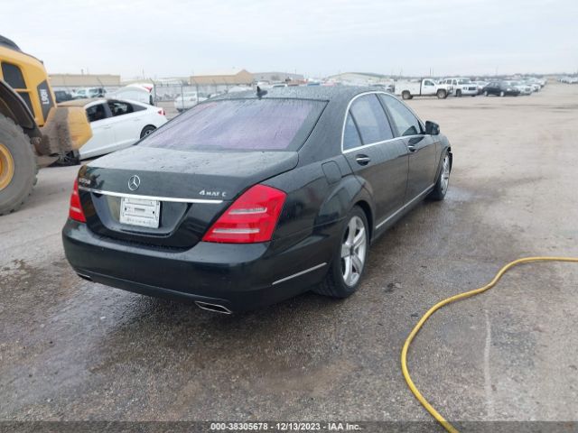 VIN: WDDNG8GB0AA287722 MERCEDES-BENZ S 550 2010
