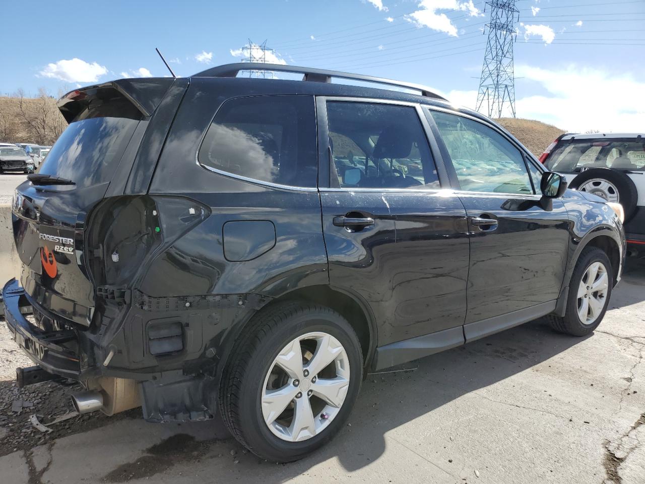 VIN: JF2SJAHC1FH466641 SUBARU FORESTER 2015